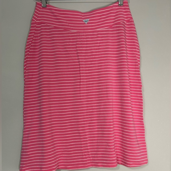 Columbia PFG Womens Skirt Size S Pink White Striped Stretch Omni-Wick - Picture 3 of 5